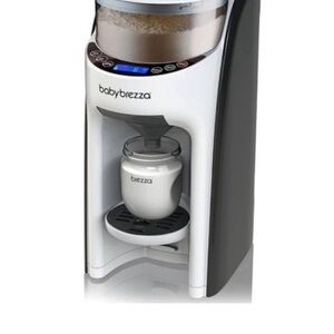 Baby brezza formula pro brand new unopened